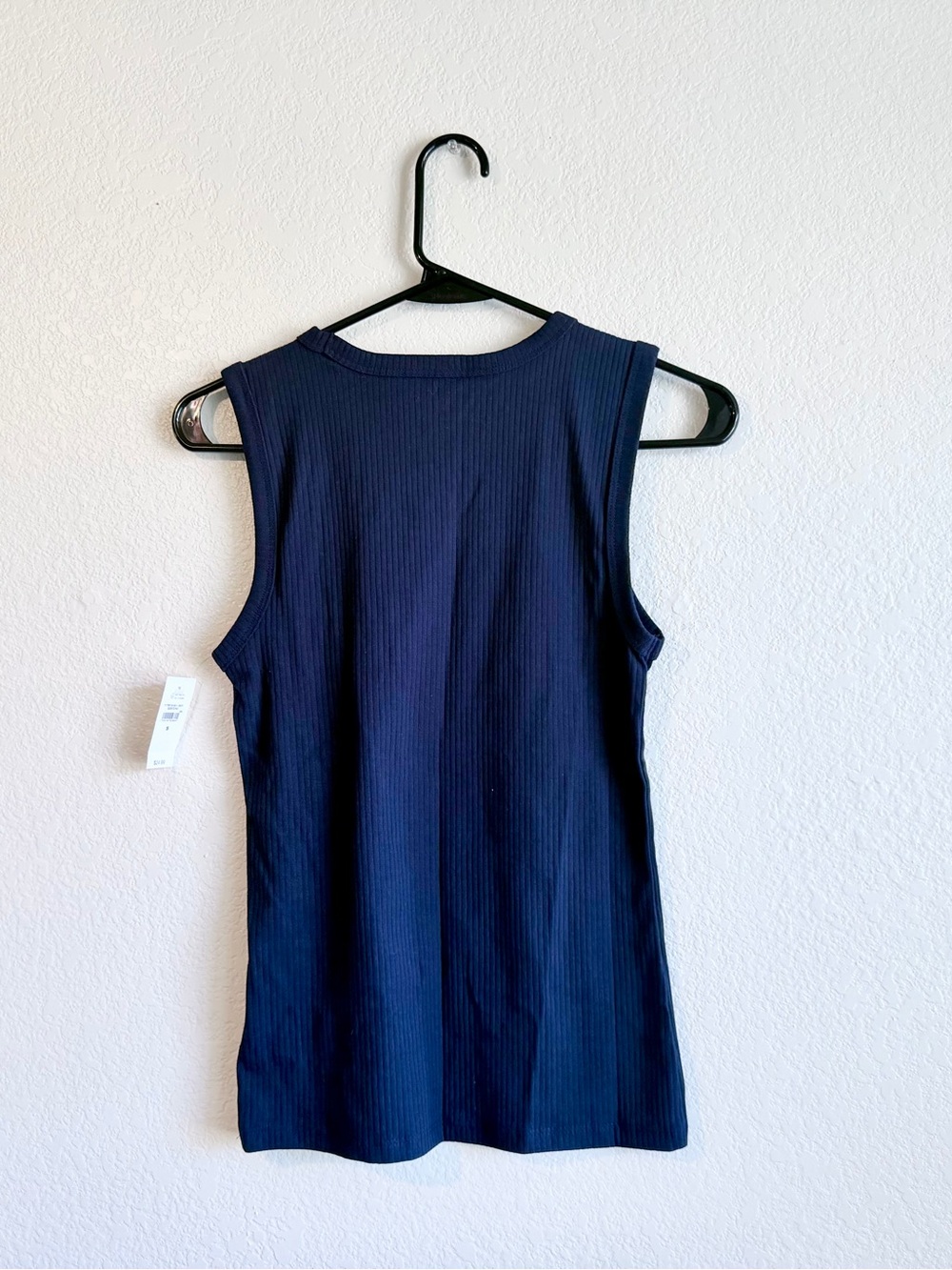 GAP Ribbed Basics Tank Top Bundle - Picture 5 of 7